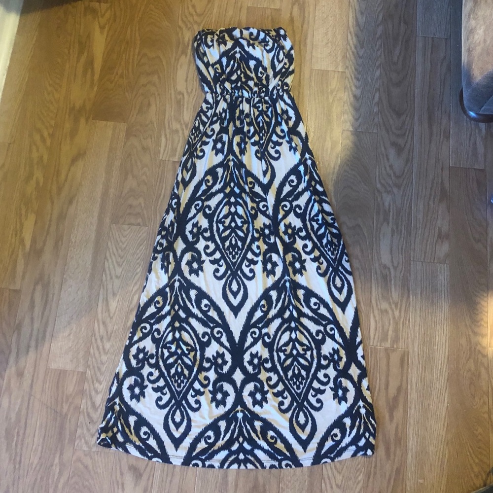 Beige and Black Vintage Maxi Dress
